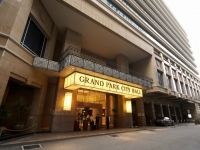 Grand Park City Hall -   