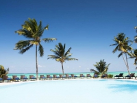 Karafuu Beach Resort   Spa - бассейн