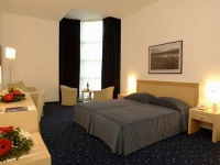 Small Hotel Blue Star -   