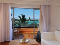 Le Mauricia -     