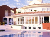 Coluccia Hotel   Beach Club -   