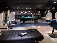 Hard Rock -  