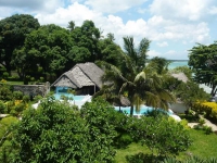 Hakuna Matata Beach Lodge   Spa - 