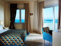 Molos Bay Hotel - 