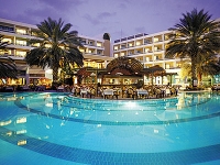 Pionner Beach Hotel - 