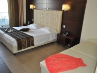 Blue Dream Palace Tripiti Resort -  