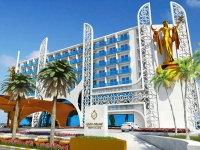 Azura Deluxe Resort   Spa Hotel -   