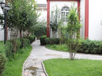 Dong Fang Hotel - 