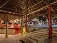 Sandies Tropical Beach Resort - ресторан