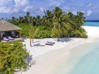 Hurawalhi Island Resort   Spa - 