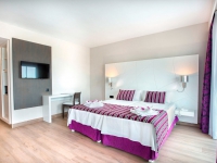 Mar Hotels Playa de Muro Suites - 