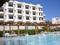 Waves Resort -   