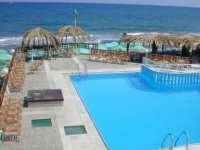 Jo-an Beach Hotel - 