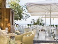 Sani Beach Hotel   SPA - Ammos Beach Bar