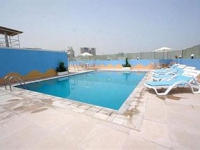 Golden Square Hotel - 