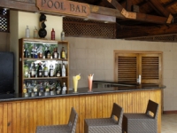 Berjaya Beau Vallon Bay Resort   Casino - Pool bar