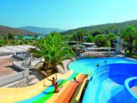 Crystal Green Bay Resort   SPA -  