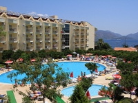 Caprice Beach Hotel -  