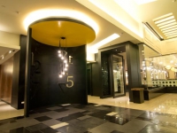 Tsix5 Hotel -  