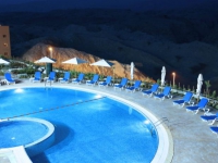 Golden Tulip Khatt Springs Resort   Spa - 