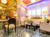 Golden Hotel Paris - 