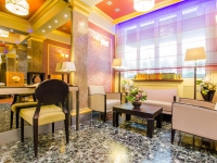 Golden Hotel Paris - 